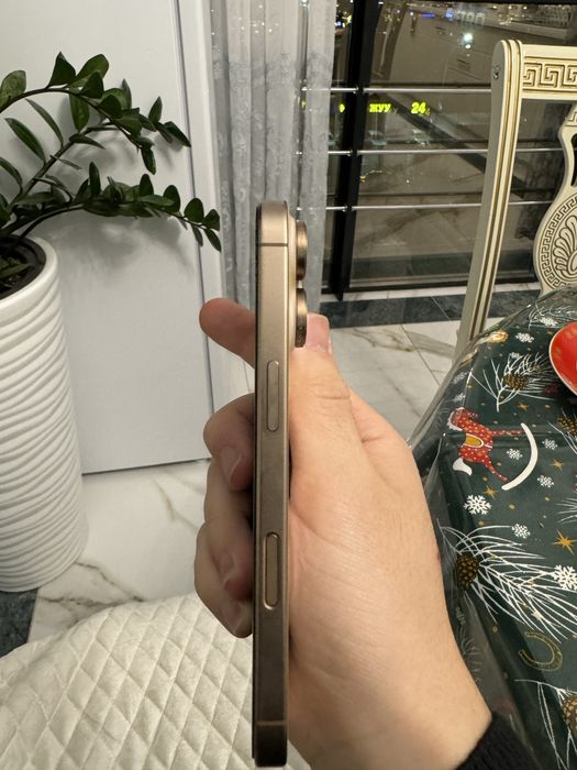 iPhone 16 pro 256 gb