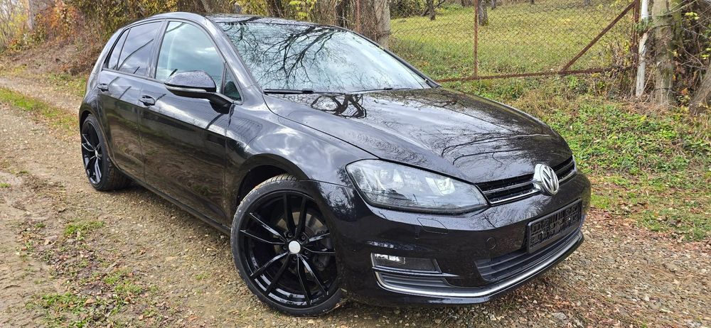 Volkswagen Golf 1.4 TSI 140cp,133.225 km! alcantara,clima,scaune încălzite