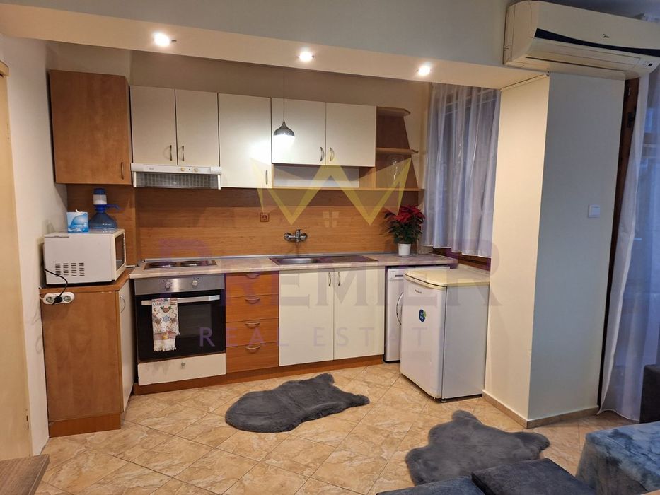 Дава се под наем Двустаен апартамент в Варна, Чаталджа - 54 кв.м за 459 € - Снимка #1