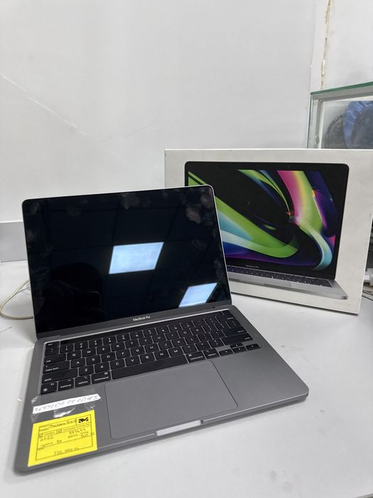 Apple Macbook 13 2022