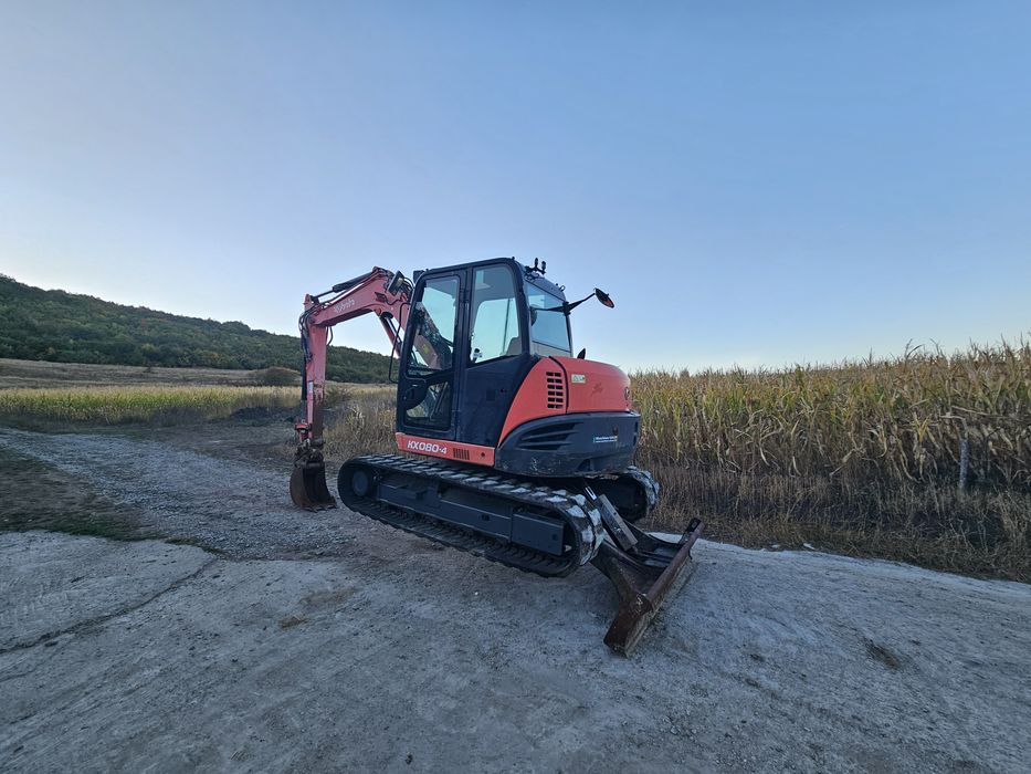 Excavator kubota kx 080-4 8 tone