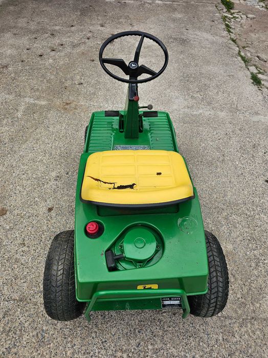 Тракторна Косачка JOHN DEERE.