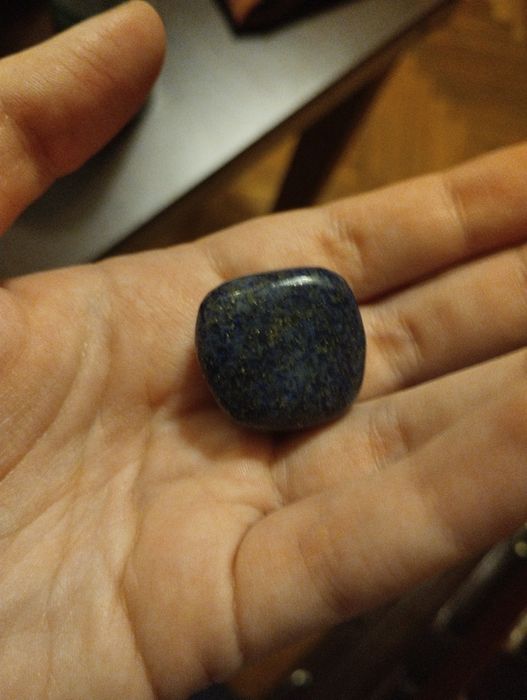 Естествен камък лапис лазули