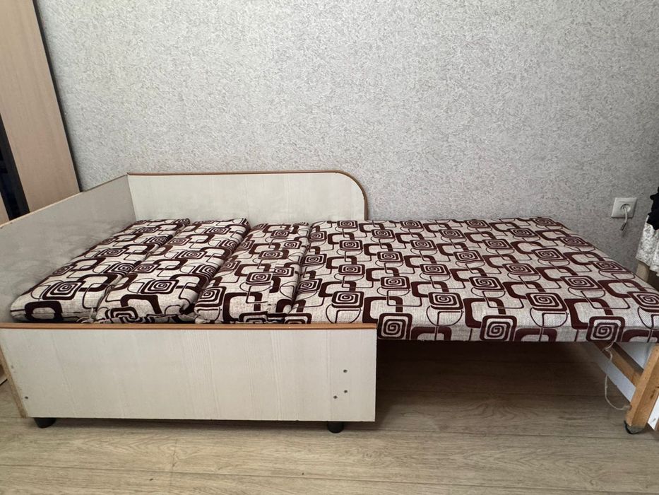 Раскладной диван-кушетка