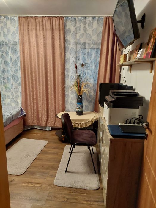 Vând apartament-constructie 2020, 2 camere-aprox.54 mp., vis-a-vis de Han Craiovita. Parțial - mobilat, zona foarte buna.Preț negociabil 120.000 euro
