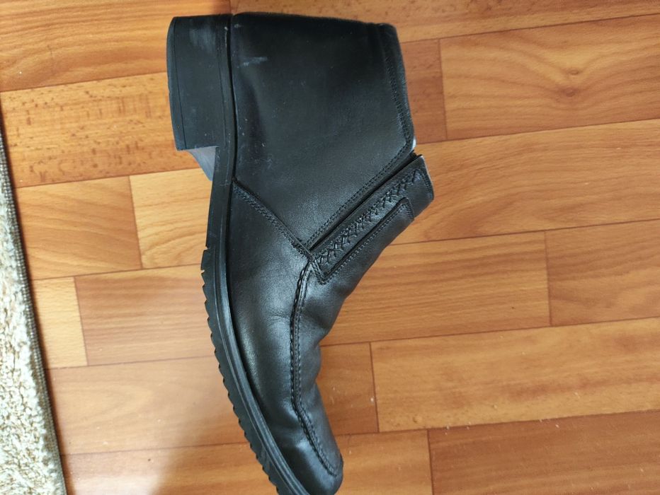 Продам ботинки мужские тёплые