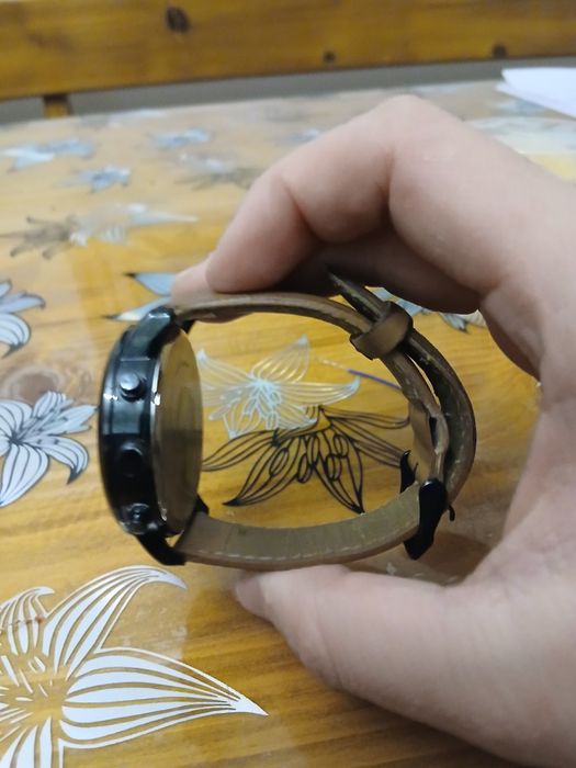 CEAS LORUS  cu curea din piele