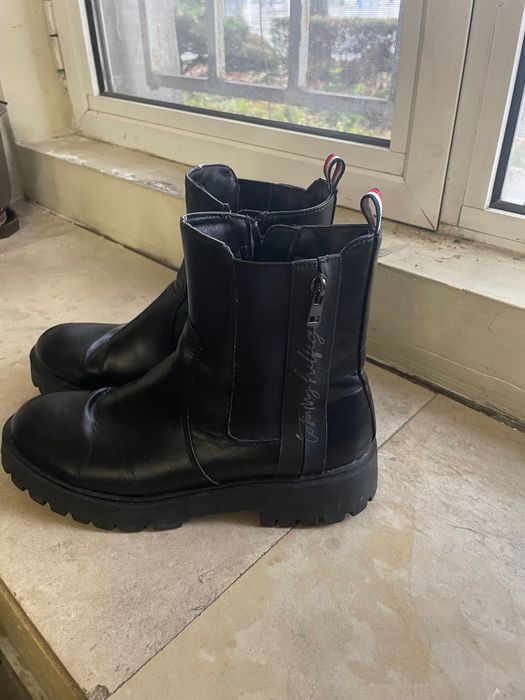 Намалявам Оригинални боти Tommy Hilfiger, 38 номер