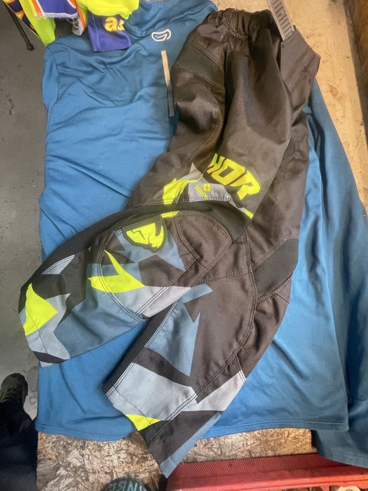 Cizme enduro,armura,pantaloni.