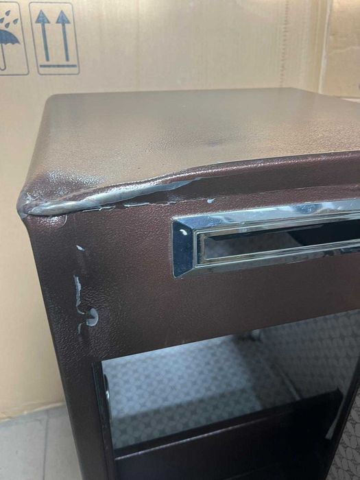 Seif cu fanta pentru documente 70 x 44 x 39 cm, lovit in partea de sus