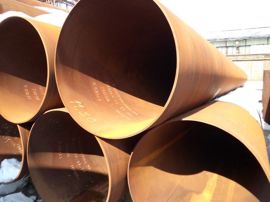 Трубы стальные Д-1220