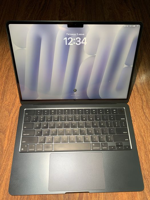 mac book air M3 256гб