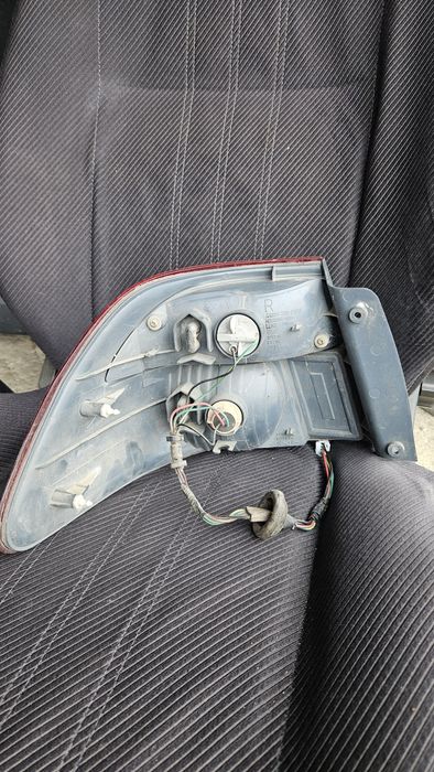 Десен стоп за Мазда 626 (2001)г.