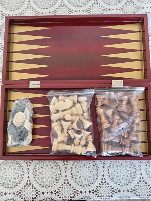 Шахматы, шашки, нарды 3в1