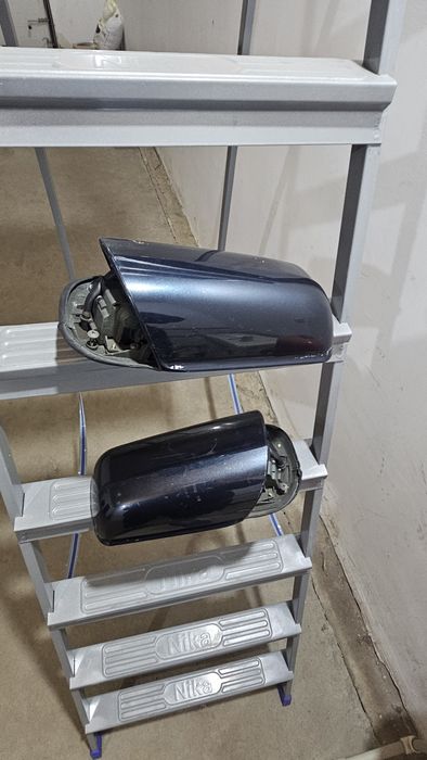 Зеркала левыи и правыи для Мерседес 210 дорест