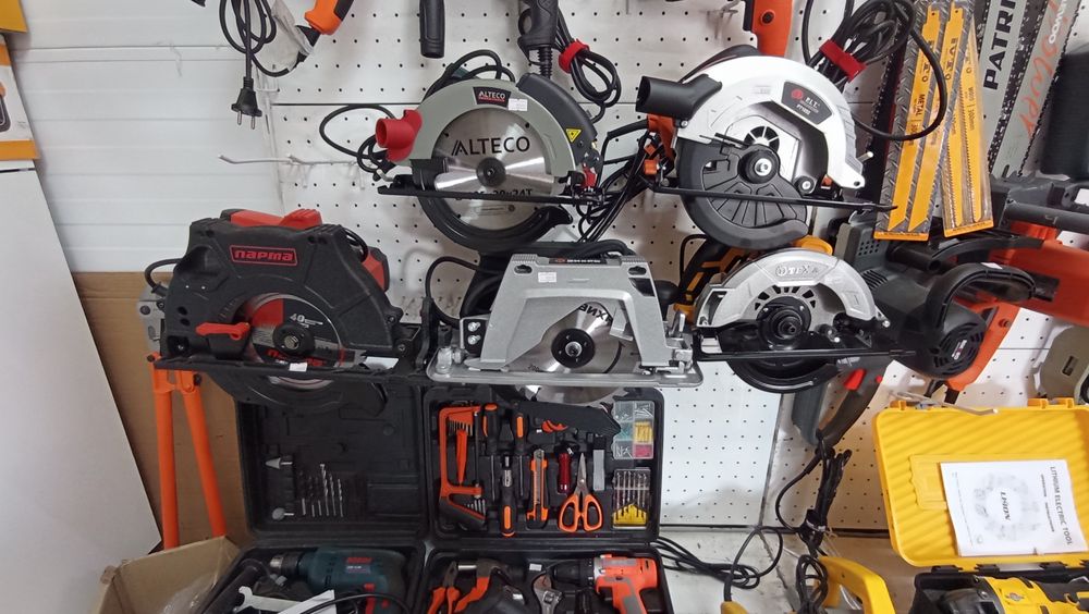 Пила циркулярная