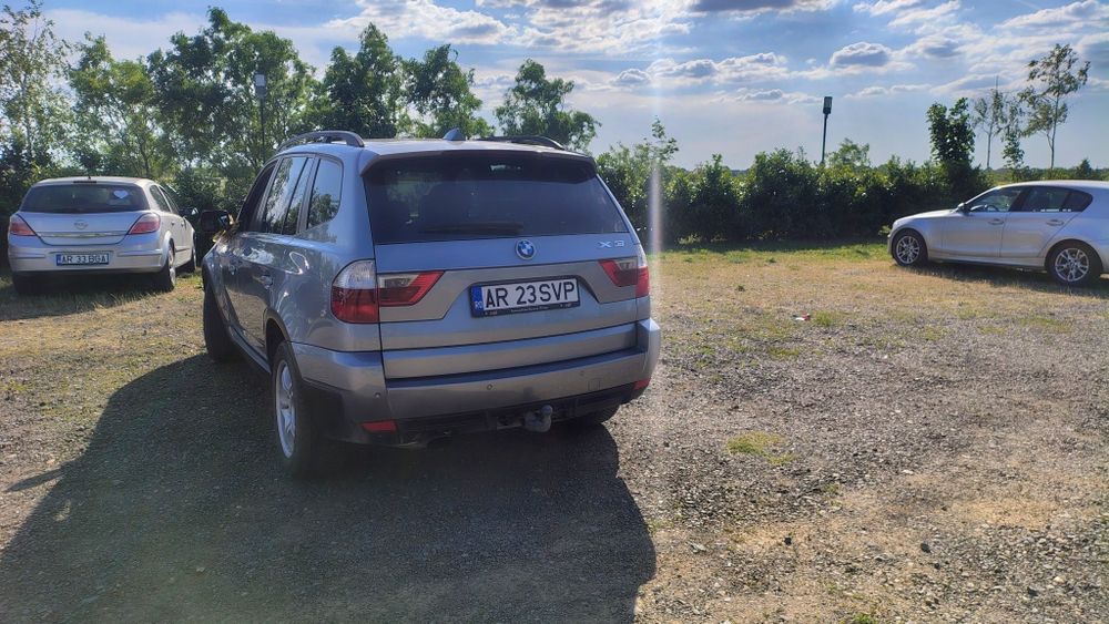 Vând BMW X3 2008