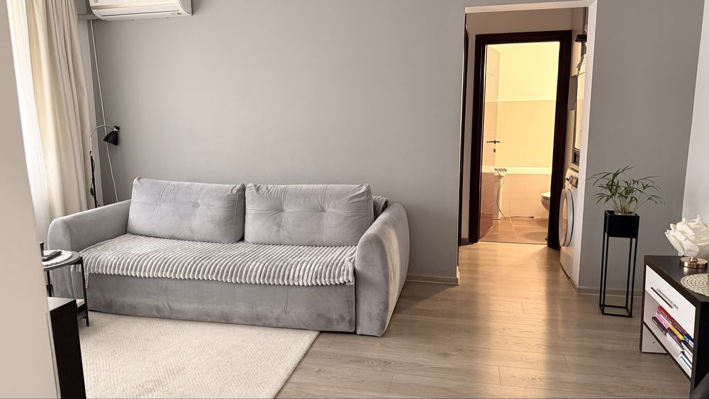 Vand apartament 2 camere Victor Babes