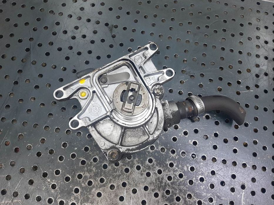pompa vacuum opel frontera b  2.2dti y22dth 90531396