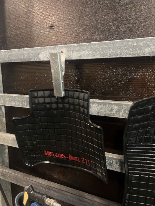 полики w211 резиновые