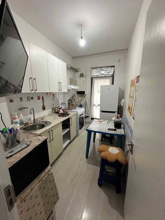 продается assalom havo  GOLDEN HOUSE 1комната 27м2 монолит кадышева*