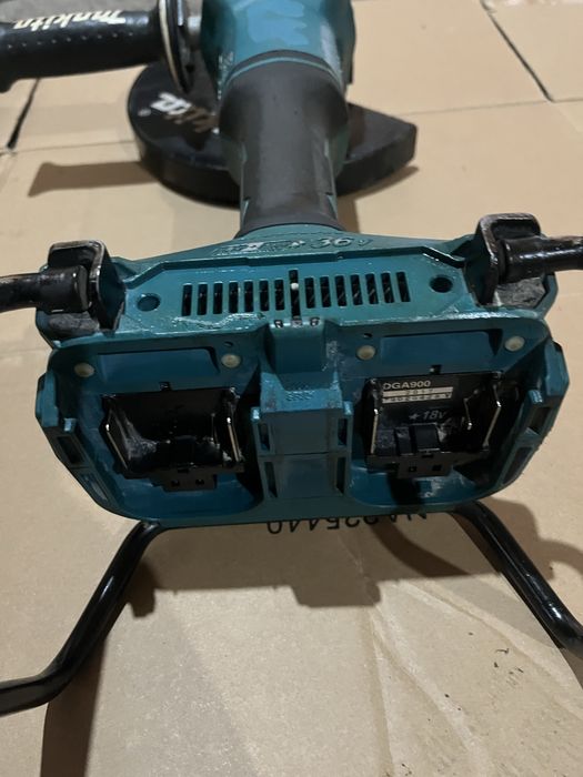 Flex mare pe acumulator Makita DGA900 Brushless 230mm 36V 18Vx2