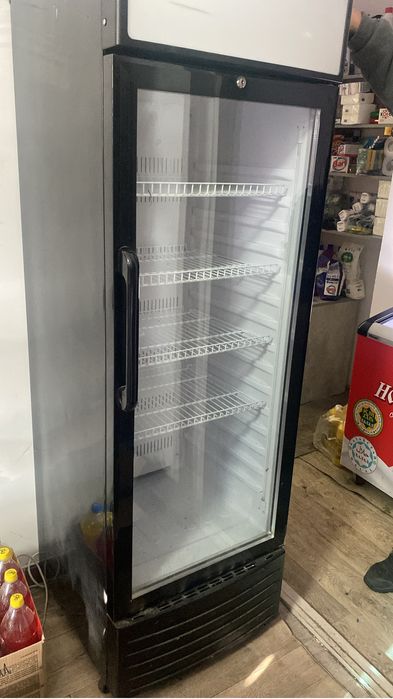 Продам холодильник