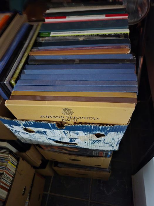 Vând Lot 200lp Discuri Vinil de colectie muzica clasica mixta pentru pick-up, 33 RTM