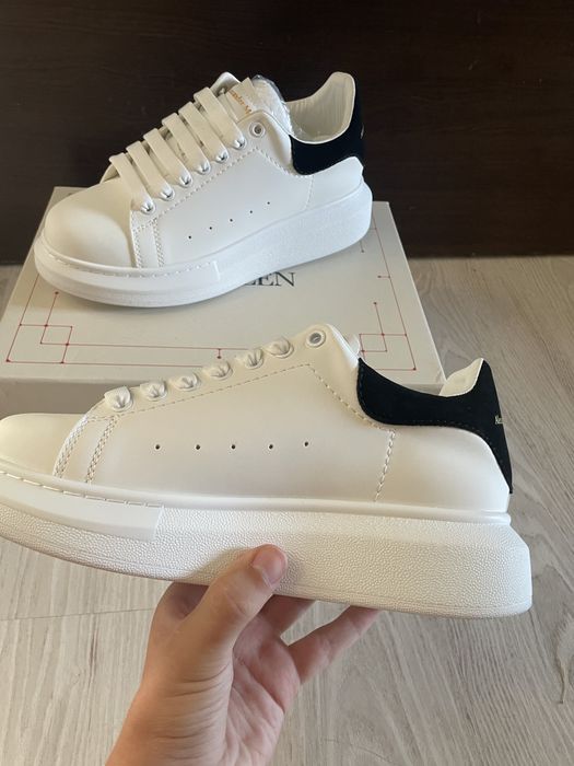 Alexander McQUEEN