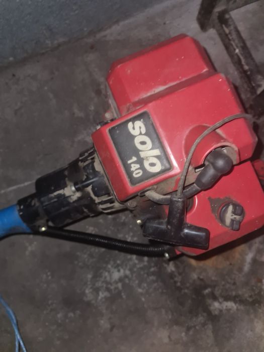 Vand motocositoare cu cutit de 140b si cutit de rezerva sollo