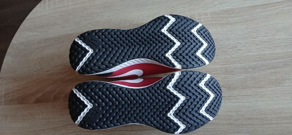 Nike оригинални маратонки