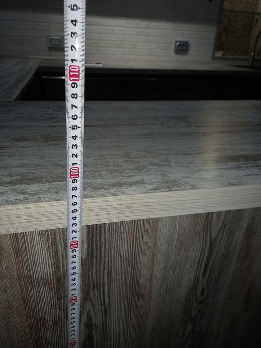 Барная зона новая.