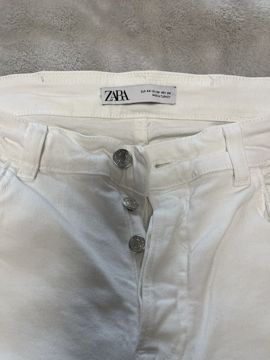 Мъжки дънки Zara