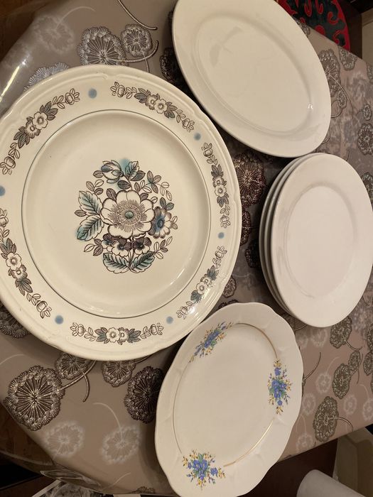 Продам блюда большие