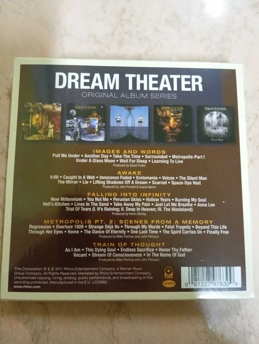 Продам BOX SET из пяти оригинальных альбомов группы DREAM THEATER.