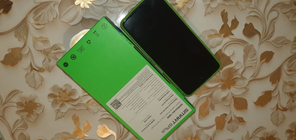 Смартфон Infinix Smart 8 Plus 64/4 Gb