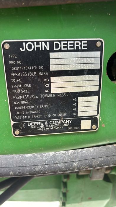John Deere 6820