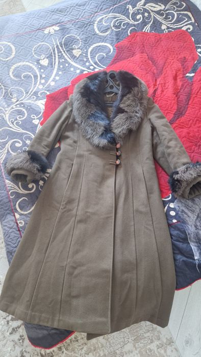 Продам пальто зимнее