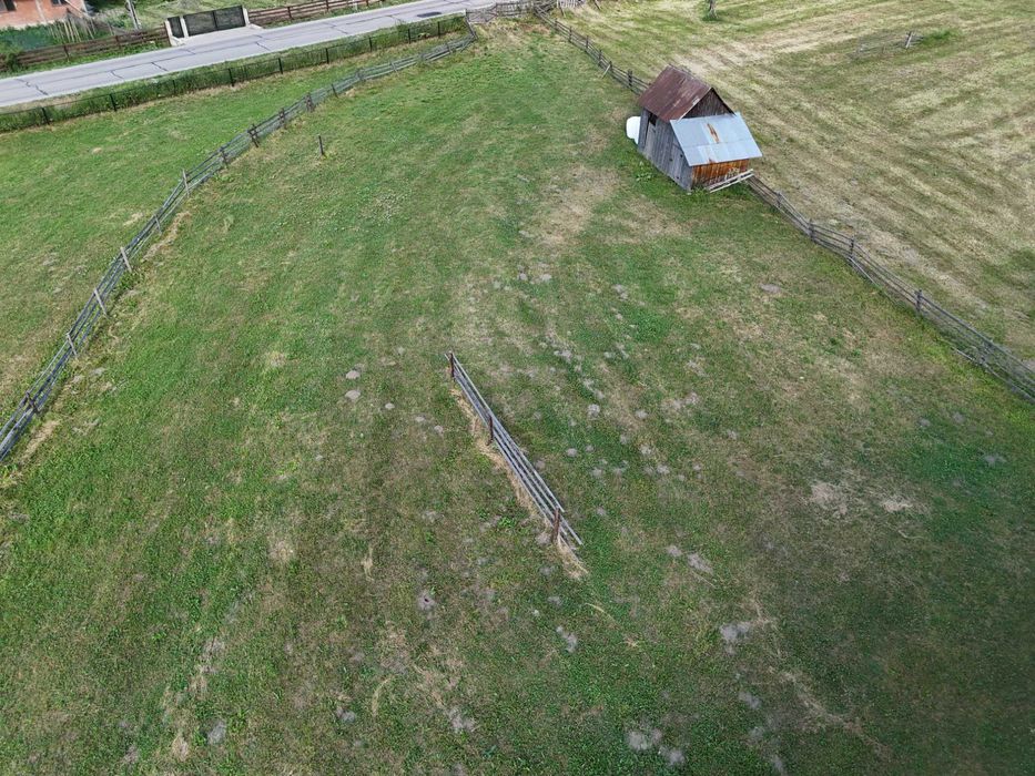 Teren intravilan de vanzare in Bucovina zona Breaza centru