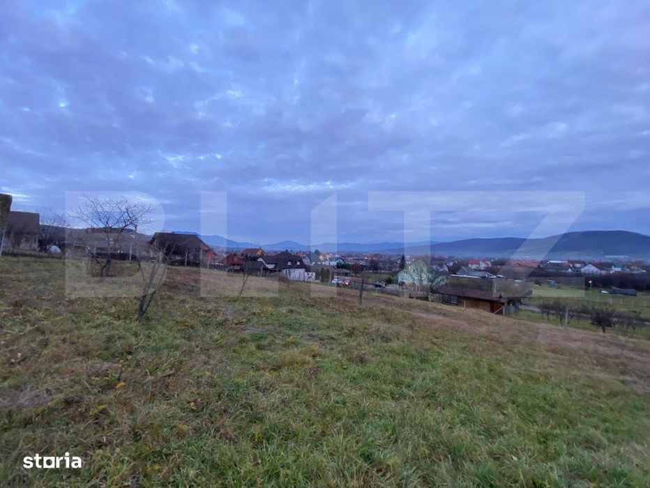 Teren de vanzare – 10 ari intravilan | Zona Unirea | La drumul princ