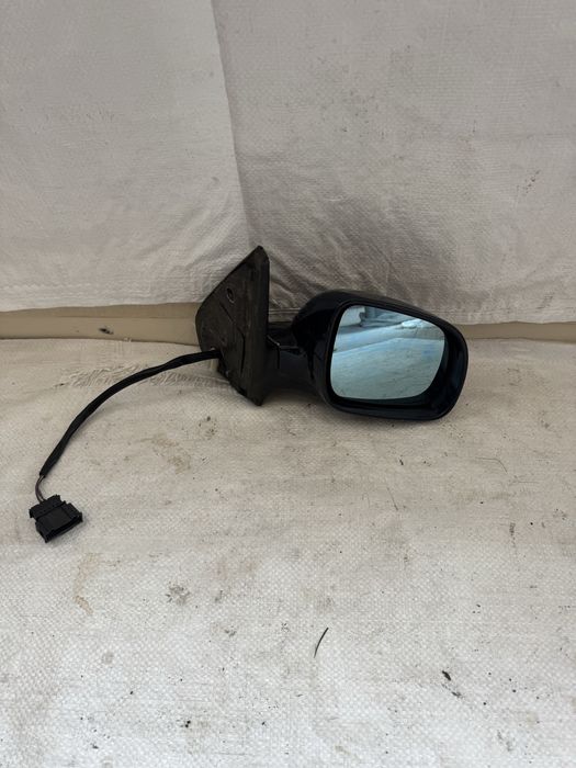 Оригинално огледало VW Golf 4