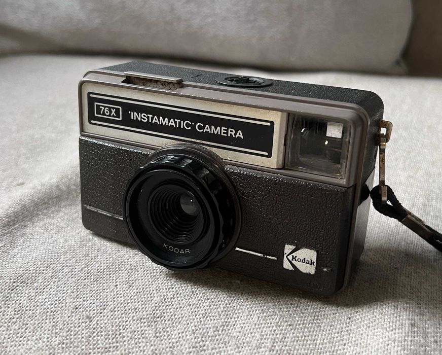 Aparat foto film Kodak Instamatic 76X - colectie - functional
