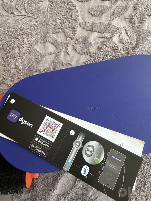 Dyson стайлер для длинных волос практически новый