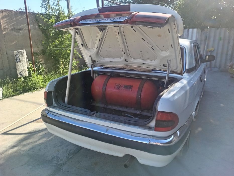 VOLGA GAZ 3110 sotiladi