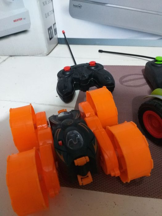 Masinute Spaider si Tractoras Pe Telecomanda