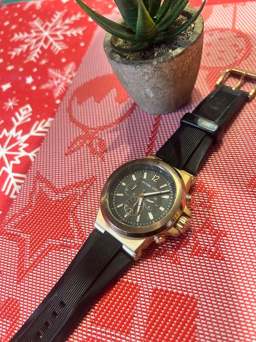 Мъжки Michael Kors
колекция Dylan
номер MK8184