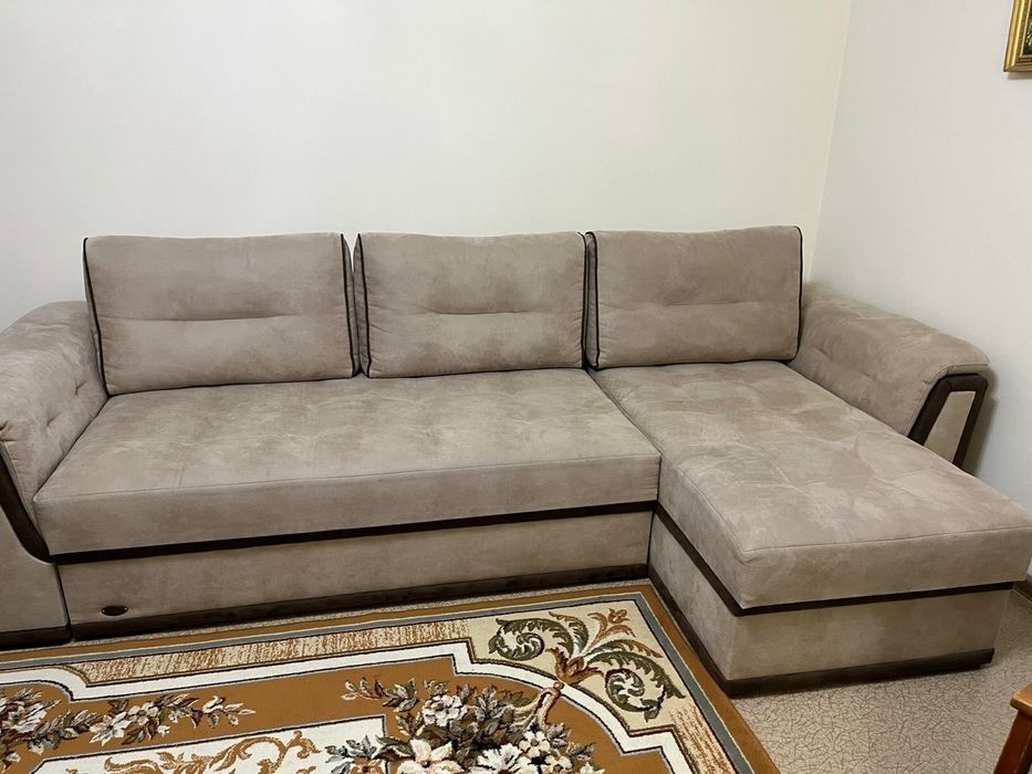 Продам белорусский диван