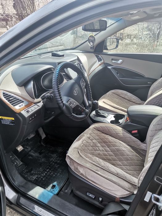 Продам машину Санта фе