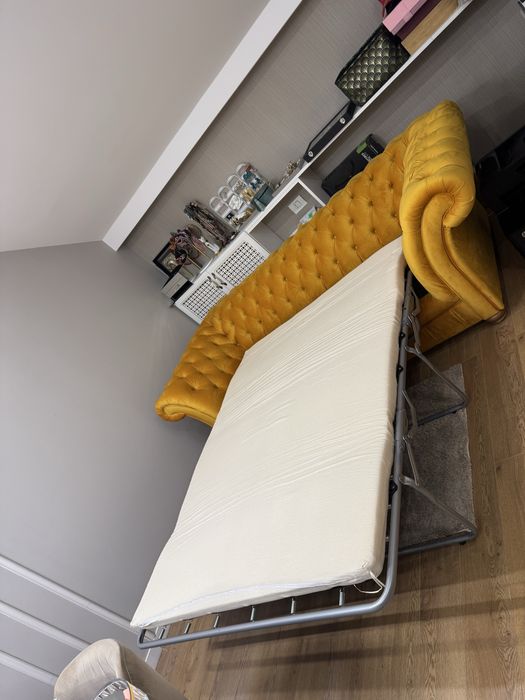 Canapea London Chesterfield extensibila