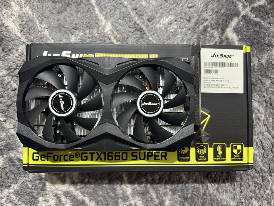 GTX 1660 Super ideal karobka